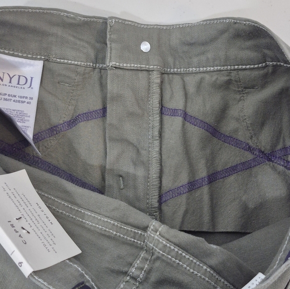 NYDJ Dayla Wide Cuff Capri in Topiary w/ Lift Tuck Technology - NWT - Size 6 - Picture 10 of 14